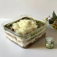 علب بلاستيك منفصله