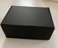 كرتون شحن اسود