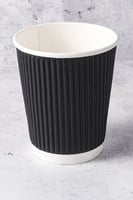 اكواب ورقيه مموج اسود