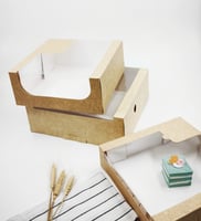 علب كيك مربع