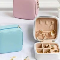 توزيعات شنط اكسسوارات بالتنسيق