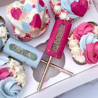 قالب سيلكون مع اعواد