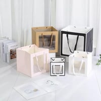 اكياس ورقيه مربعه بنافذه