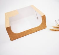 علب كيك مربع