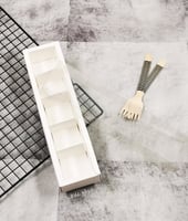 علب مستطيله مقسمه