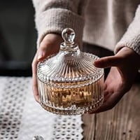 علب زجاج مقلم