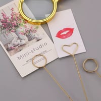 حامل كرت حديد