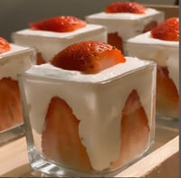 فازات زجاجيه مربعه