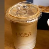 كاسات بلاستيك يو بالكرتون