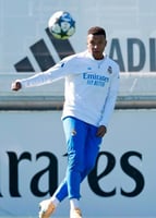 توب شتوي اضافة رقم مجانية