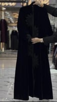 عباية شتويه بتصميم الورده فخامه