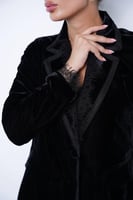 عباية بليزر شتوية تصميم جديد