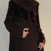 عباية مخمل / كريب