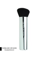 نورة بو عوض فرشاه البلشر السائل والفاونديشن - 041