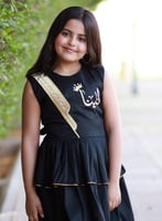 فستان بناتي بالاسم