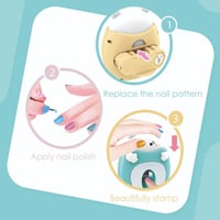 مكينة طلاء الأظافر