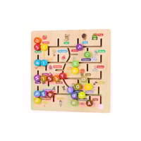 متاهة الحروف الخشبية