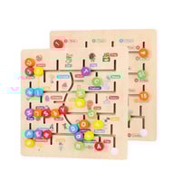 متاهة الحروف الخشبية