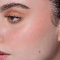 لوكا احمر خدود سائل كريمي وردي فاتح 01