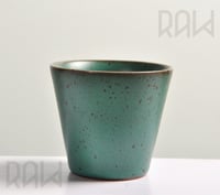 اخضر