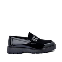 جزمة لوفر طبية جلد لامع فاخر ومحمل - أسود