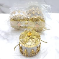 مجموعة 12 من علب التعبئة دائري الشكل مع غطاء ذهبي