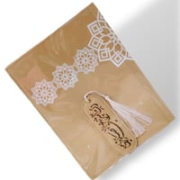 مجموعة من 12 قطعة من غلاف جلدي للمصحف مع فاصل بالل...