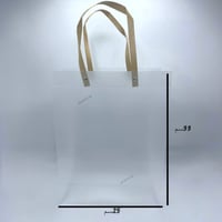 مجموعة (12) من اكياس توزيعات انيقة باللون الابيض م...