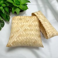 مجموعة من 12 قطعة من الشنط الخوص لتجهيز توزيعات ال...