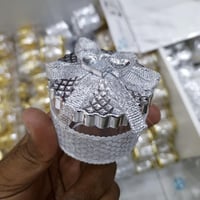 مجموعة (12) من علب توزيعات انيقة بتصميم دائري بالل...