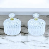 مجموعة (12) من علب توزيعات انيقة بتصميم دائري من ا...