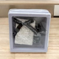 مجموعة 12 برواز أبيض يحتوي تعليقة حجر معطر و زيت ع...