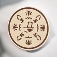 مجموعة من 144 قطعة من استيكرات بشكل شعار يوم التأس...