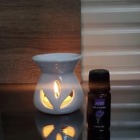 مجموعة (12) من فواحات عطرية مع زيت عطري برائحة مشك...