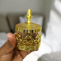 مجموعة 12 من علب التعبئة دائري الشكل مع غطاء ذهبي