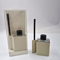 فواحات اعواد جلد (12 قطعة) برائحة منعشة