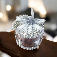 مجموعة (12) من علب توزيعات انيقة بتصميم دائري بالل...