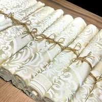 مجموعة 12 من سجادة صلاة رول بلون بيج / سكري