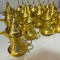 توزيعات دلة ذهبية (12 قطعة)