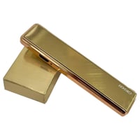 مبخرة إلكترونية بشكل فاخر (18 قطعة) مع شاحن