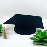 مجموعة من (12) من قبعة تخرج مخمل سادة مقاس كبير