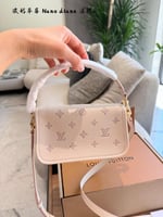 شنطة لويس فيتون Diane