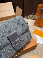 شنطة لويس فيتون Dauphine