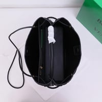 شنطة بوتيقا انديامو أسود ( متوفرة بحجمين )