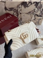 Large: 26x15cm