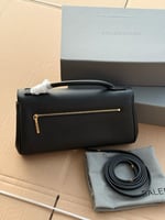 شنطة بالنسياغا Balenciaga Belair (متوفرة بعدة الوا...