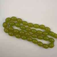 سبحة إحترافية بلون العنب وطربزونتين فضة عيار 1000