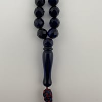 سبحة كهرمان كاريبي طبيعي مُلون نواعم