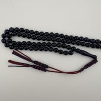 سبحة كهرمان كاريبي طبيعي مُلون نواعم