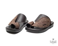 p3 حذاء شرقي من تاسومة 24014 / BROWN